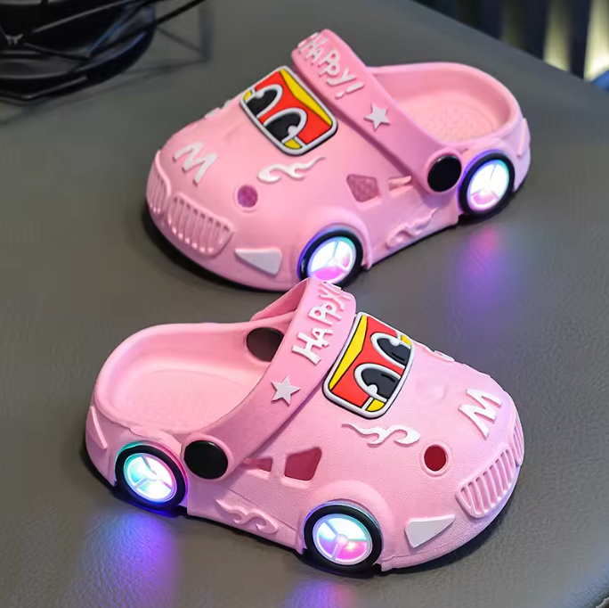 Zuecos infantiles Pielumi con faros LED, color rosa